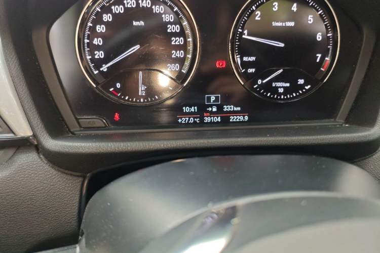 Used BMW X1 2019 sDrive18Li Fashion Model Odometer Close Up
