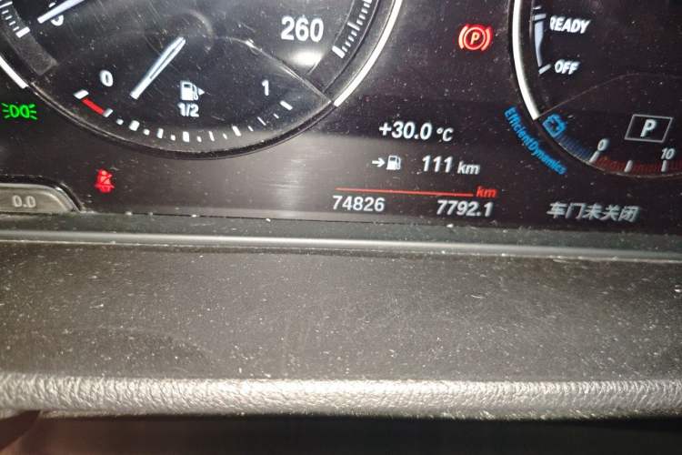 Used BMW X1 2019 xDrive20Li Luxury Model Odometer Close Up