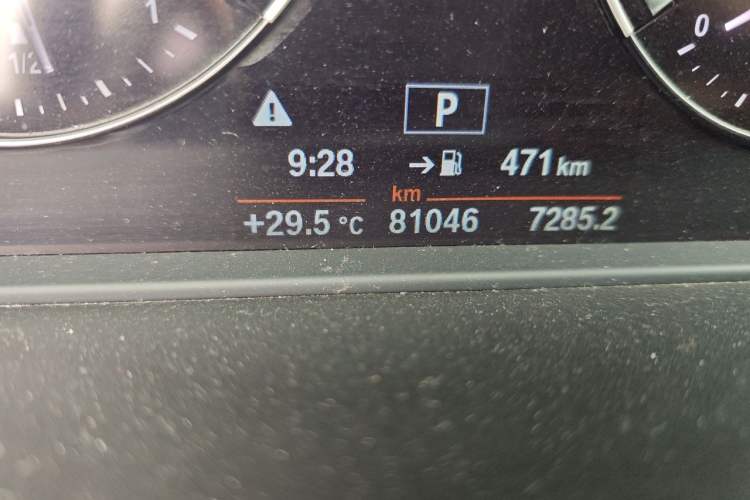 Used BMW X1 2019 sDrive18Li Premium Edition Odometer Close Up