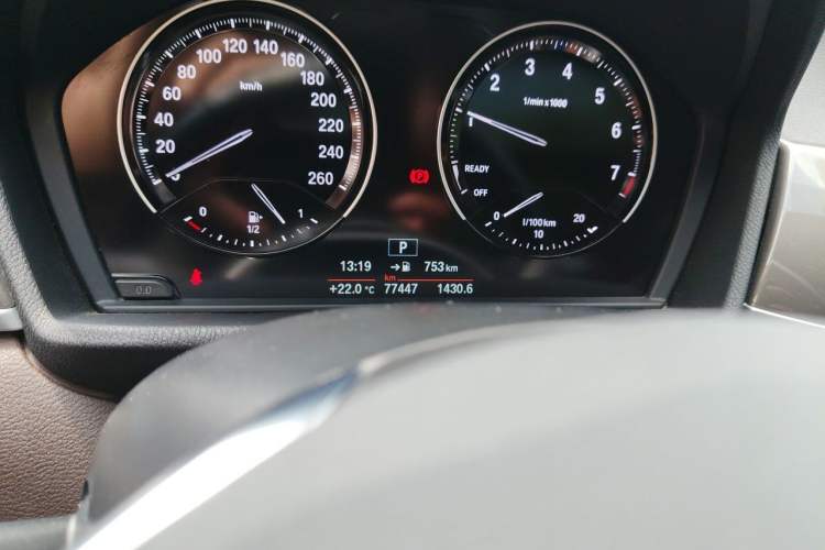 Used BMW X1 2019 sDrive18Li Premium Edition Odometer Close Up