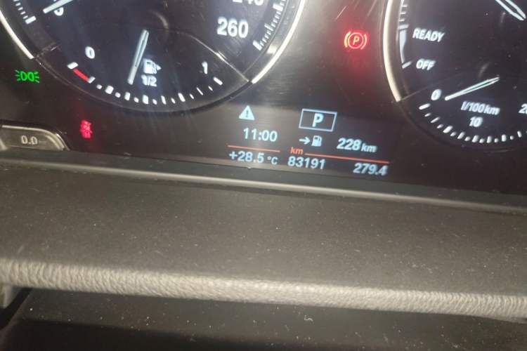 Used BMW X1 2019 sDrive18Li Premium Edition Odometer Close Up