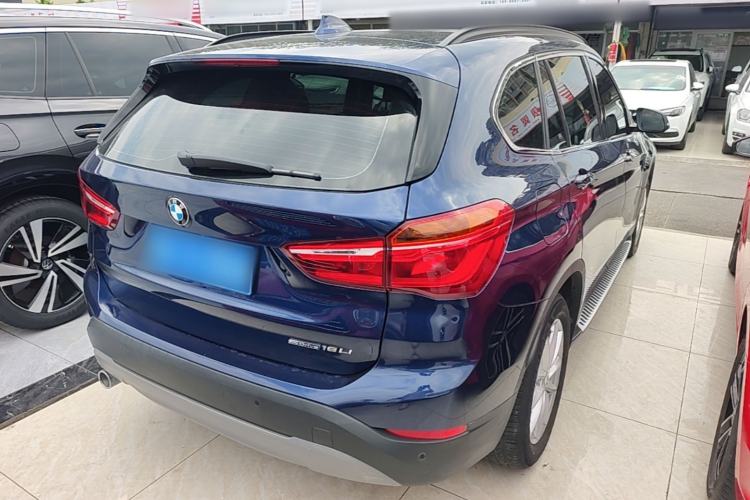 Used BMW X1 2019 sDrive18Li Fashion Model Rear Right 45 Deg