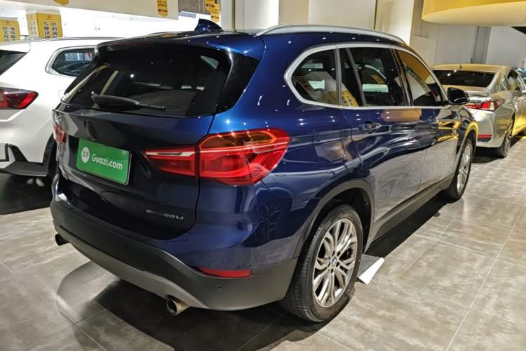 Used BMW X1 2019 sDrive20Li Leading Model Rear Right 45 Deg