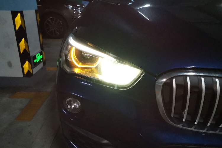 Used BMW X1 2019 sDrive20Li Leading Model Right Front Headlight