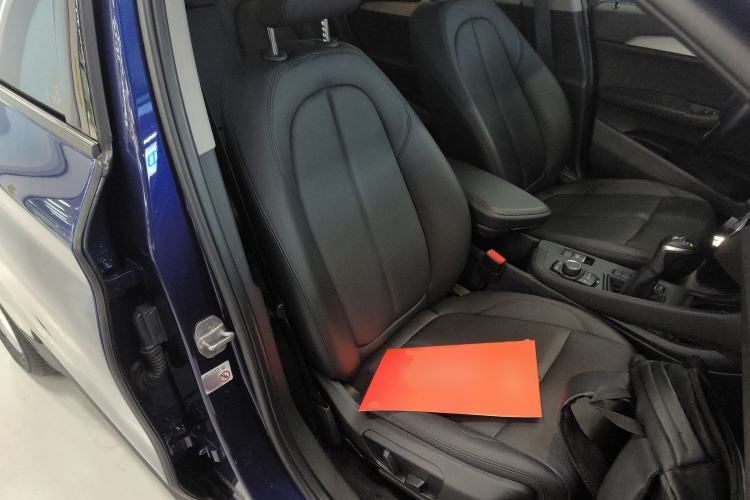 Used BMW X1 2019 sDrive18Li Fashion Model Right Front Seat