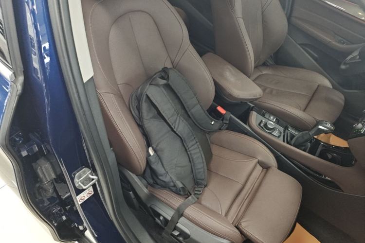 Used BMW X1 2019 sDrive18Li Premium Edition Right Front Seat