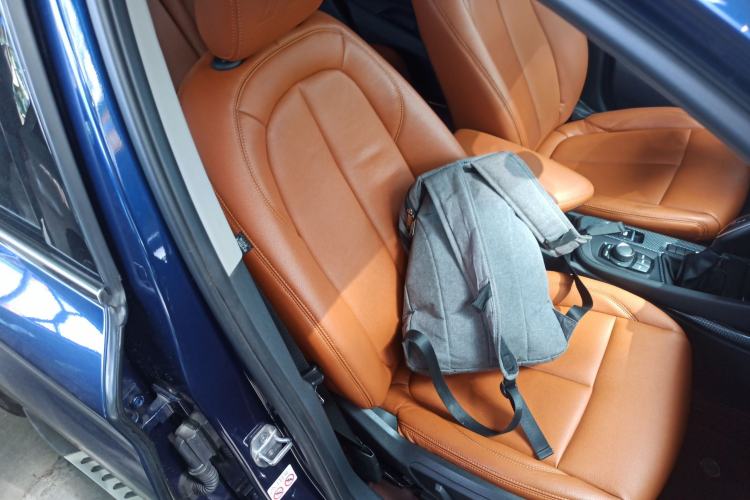 Used BMW X1 2019 sDrive18Li Fashion Model Right Front Seat