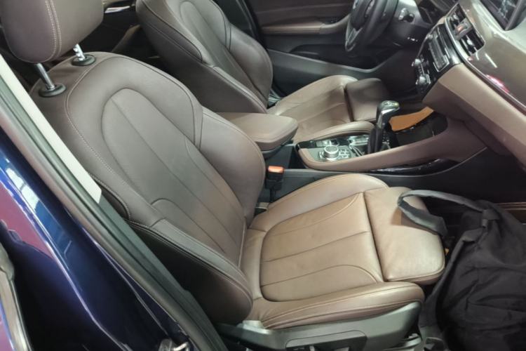 Used BMW X1 2019 xDrive20Li Luxury Model Right Front Seat