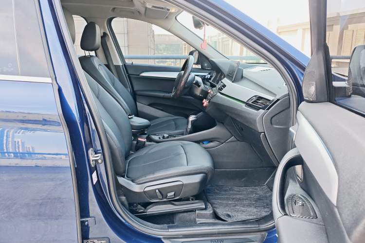 Used BMW X1 2019 sDrive20Li Leading Model Right Front Seat