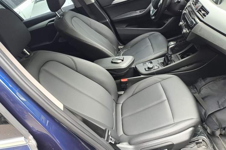 Used BMW X1 2019 sDrive20Li Leading Model Right Front Seat