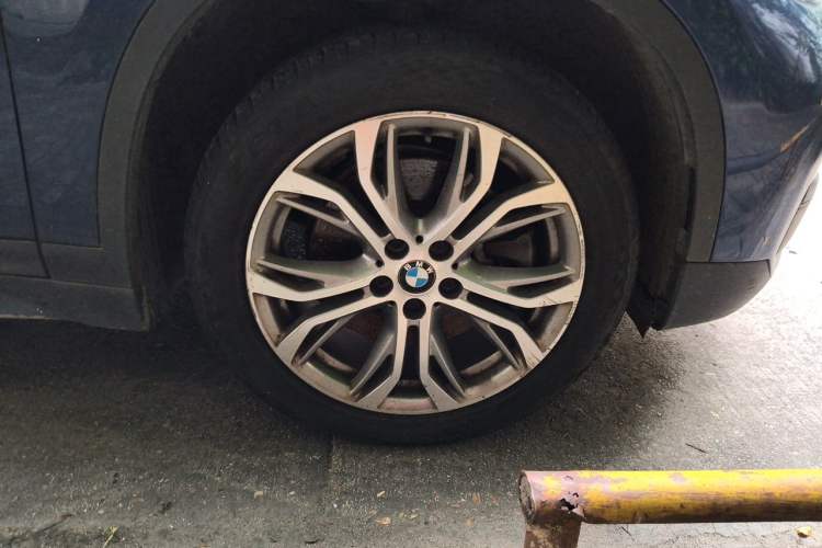 Used BMW X1 2019 sDrive20Li Leading Model Right Front Wheel Hub