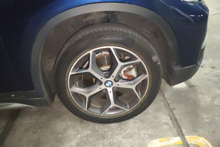 Used BMW X1 2019 xDrive20Li Luxury Model Right Front Wheel Hub