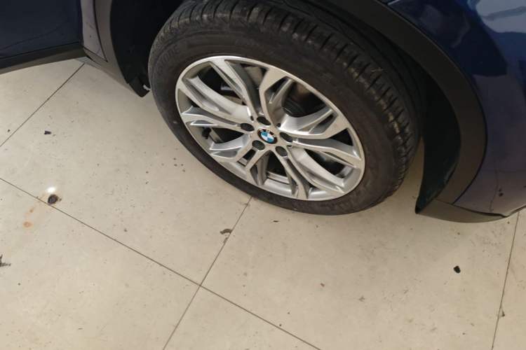 Used BMW X1 2019 sDrive20Li Leading Model Right Front Wheel Hub