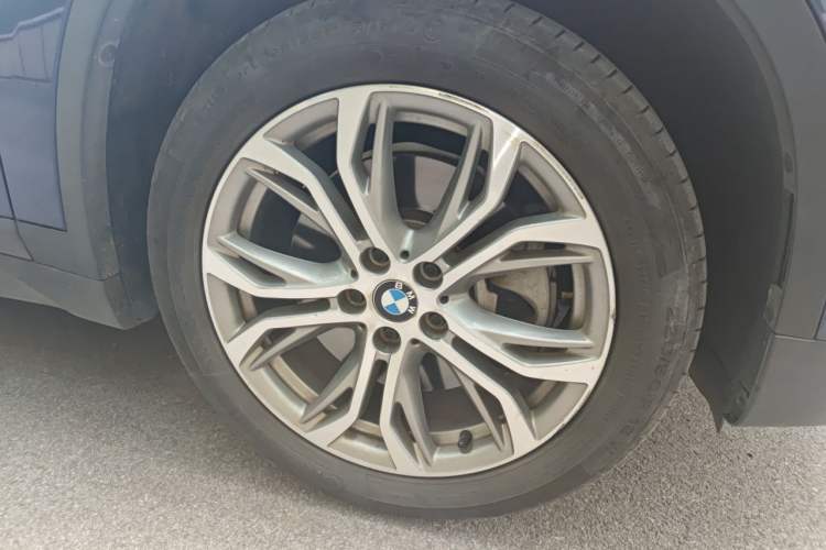Used BMW X1 2019 sDrive20Li Leading Model Right Front Wheel Hub