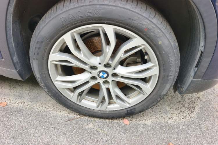 Used BMW X1 2019 sDrive20Li Leading Model Right Front Wheel Hub