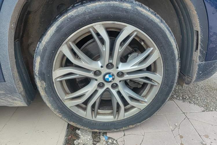 Used BMW X1 2019 sDrive20Li Leading Model Right Front Wheel Hub