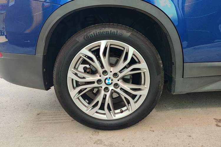Used BMW X1 2019 sDrive20Li Leading Model Right Rear Wheel Hub