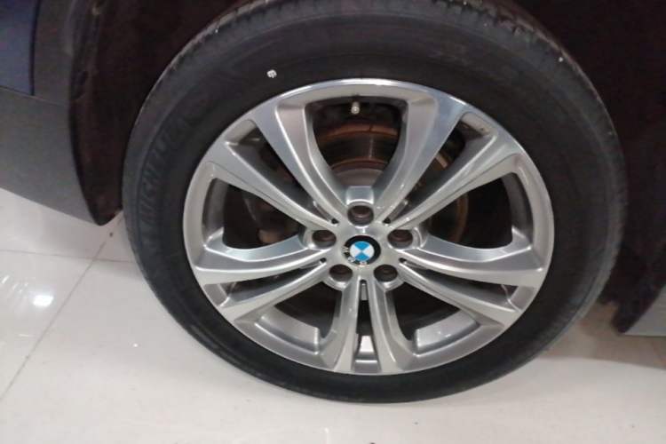 Used BMW X1 2019 xDrive20Li Luxury Edition Right Rear Wheel Hub