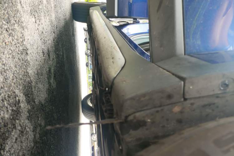 Used BMW X1 2019 sDrive18Li Premium Edition Right Side Sill