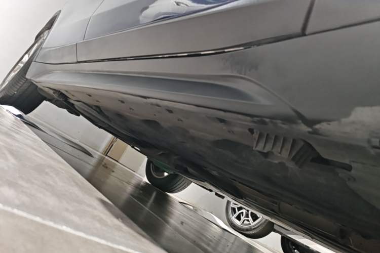 Used BMW X1 2019 sDrive20Li Leading Model Right Side Sill