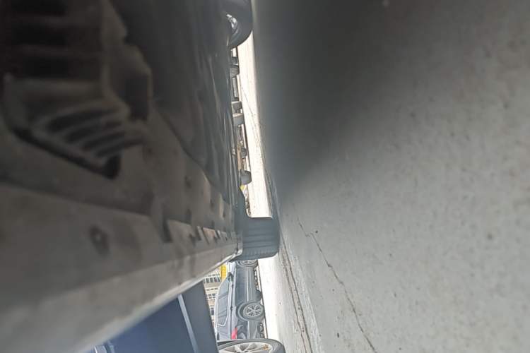 Used BMW X1 2019 sDrive18Li Premium Edition Right Side Sill