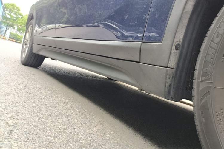 Used BMW X1 2019 sDrive20Li Leading Model Right Side Sill