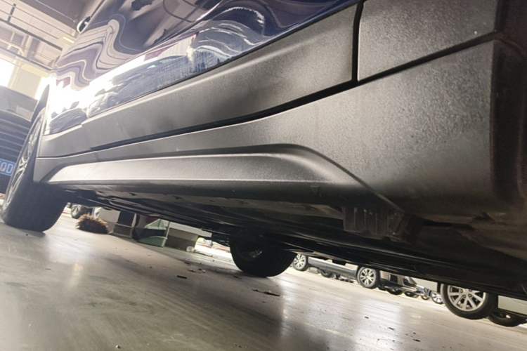 Used BMW X1 2019 sDrive20Li Leading Model Right Side Sill