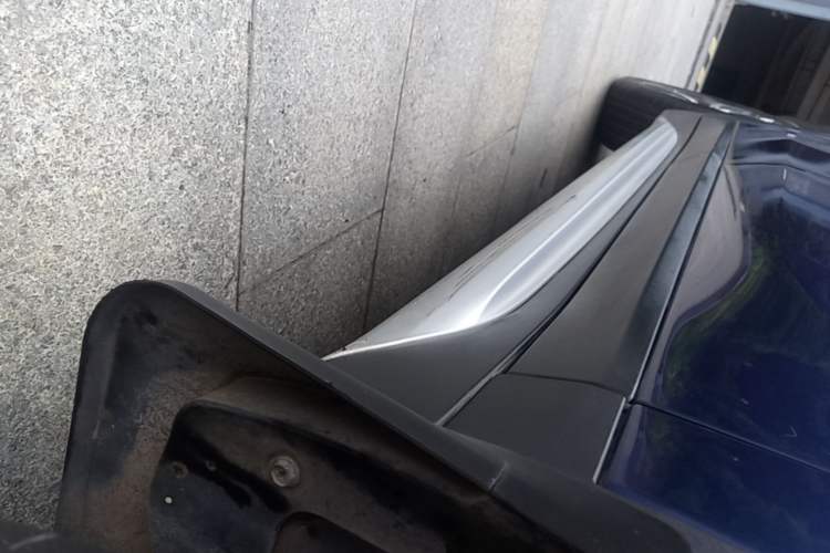 Used BMW X1 2019 xDrive20Li Luxury Model Right Side Sill