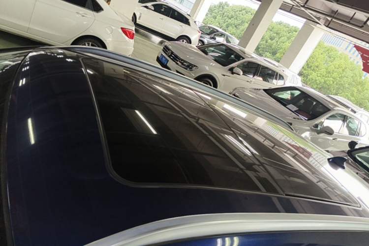 Used BMW X1 2019 sDrive20Li Leading Model Roof