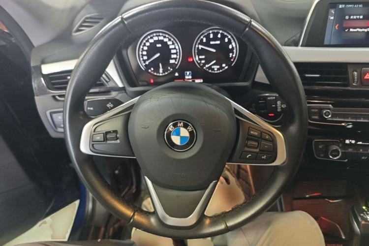 Used BMW X1 2019 sDrive20Li Leading Model Steering Wheel