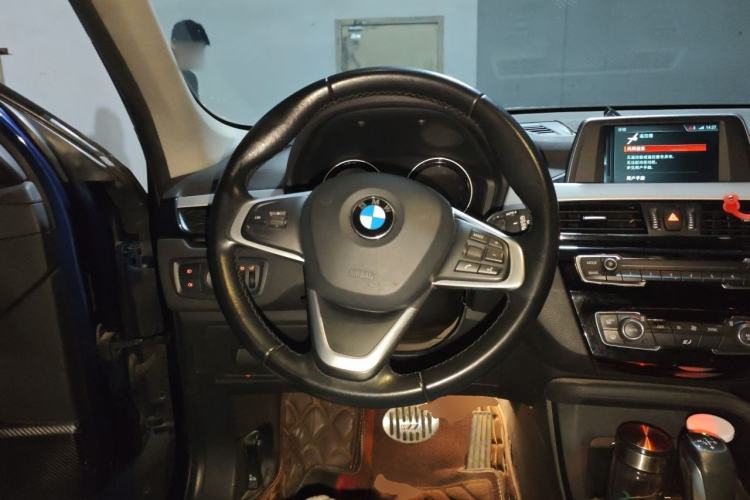 Used BMW X1 2019 sDrive18Li Fashion Model Steering Wheel