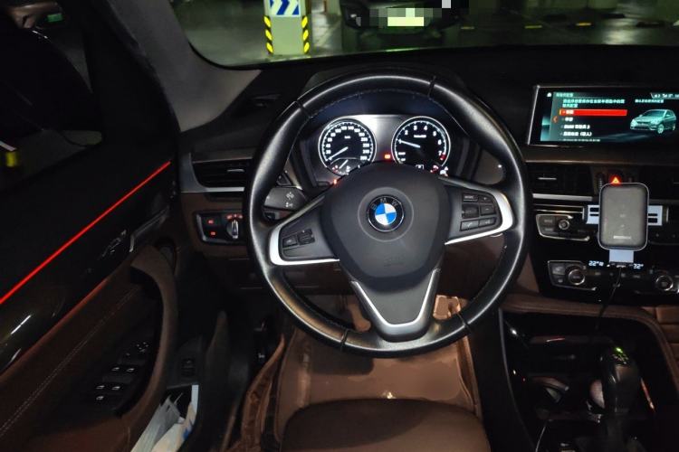 Used BMW X1 2019 xDrive20Li Luxury Model Steering Wheel