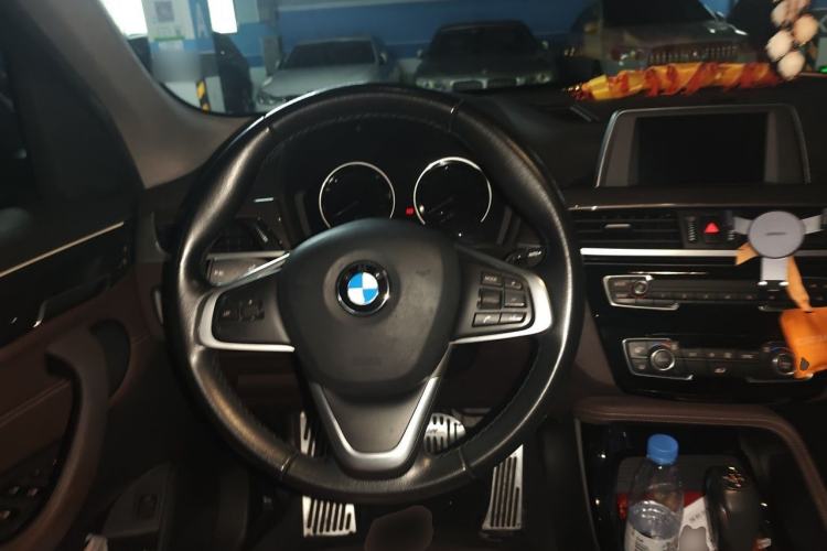 Used BMW X1 2019 sDrive18Li Premium Edition Steering Wheel