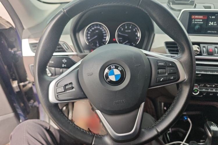 Used BMW X1 2019 sDrive18Li Premium Edition Steering Wheel