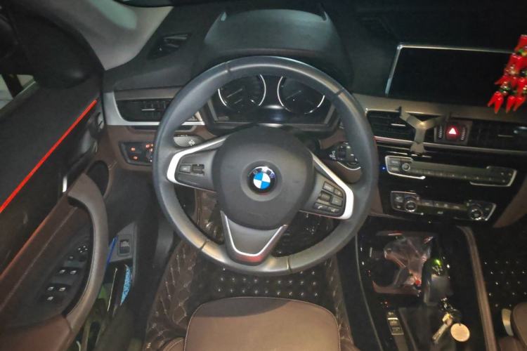 Used BMW X1 2019 xDrive20Li Luxury Model Steering Wheel