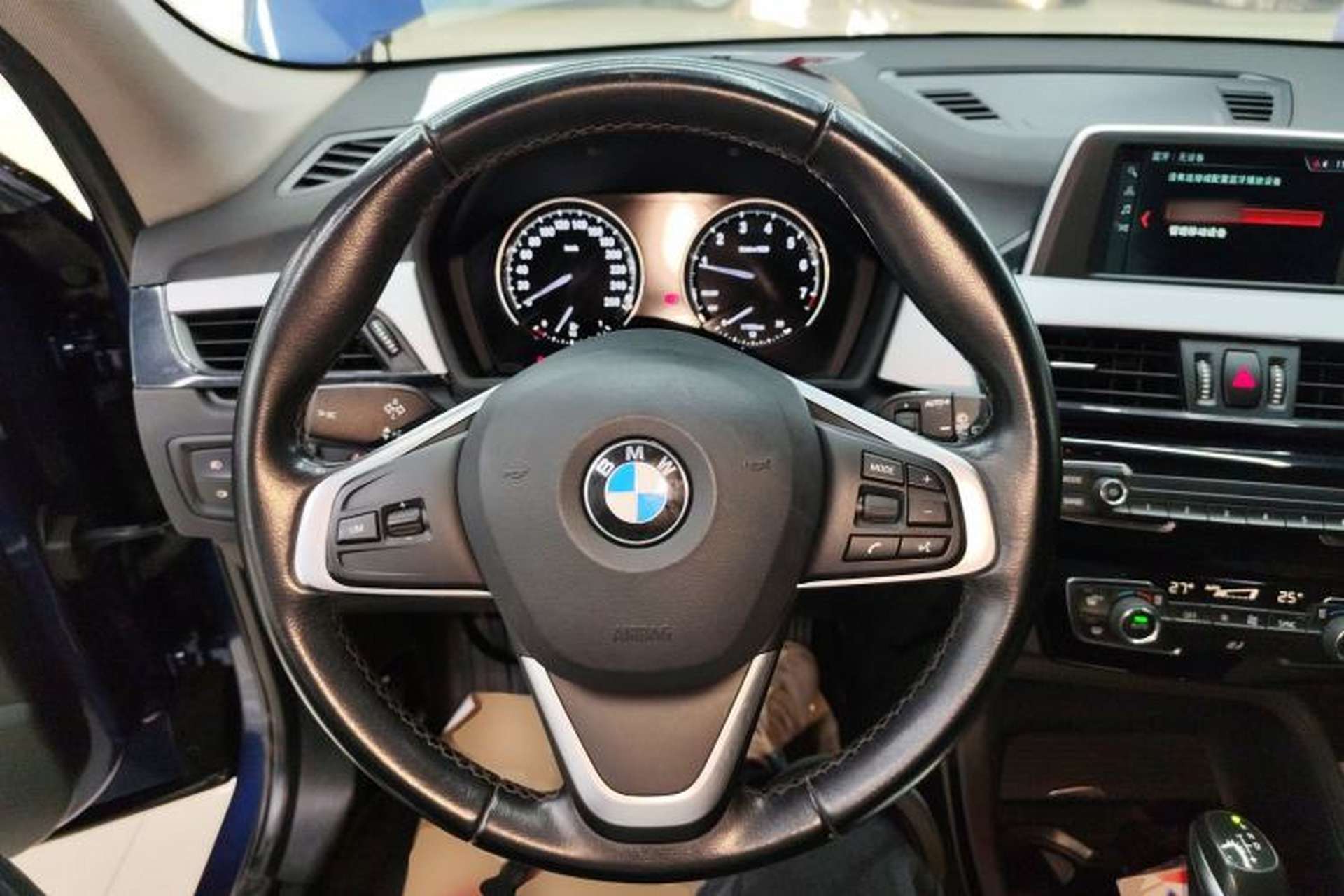 Used BMW X1 2019 sDrive20Li Leading Model Steering Wheel