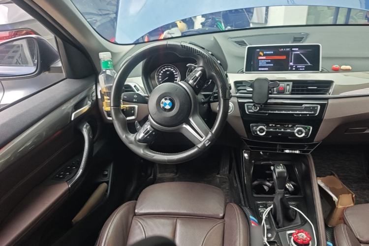 Used BMW X1 2019 sDrive18Li Premium Edition Steering Wheel