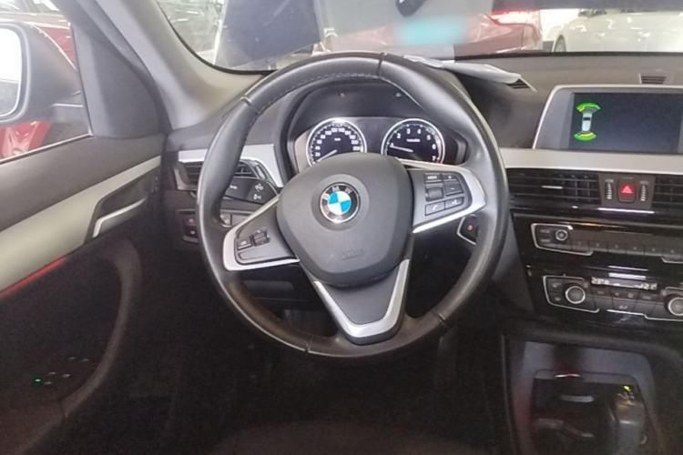 Used BMW X1 2019 sDrive20Li Leading Model Steering Wheel