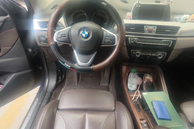 Used BMW X1 2019 sDrive18Li Premium Edition Steering Wheel
