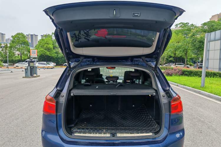 Used BMW X1 2019 sDrive18Li Premium Edition Trunk