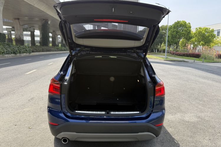 Used BMW X1 2019 sDrive18Li Fashion Model Trunk