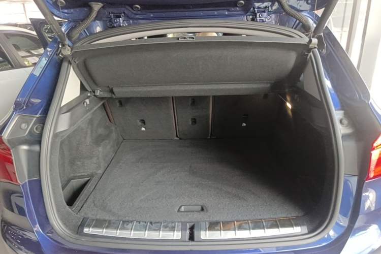 Used BMW X1 2019 sDrive18Li Premium Edition Trunk