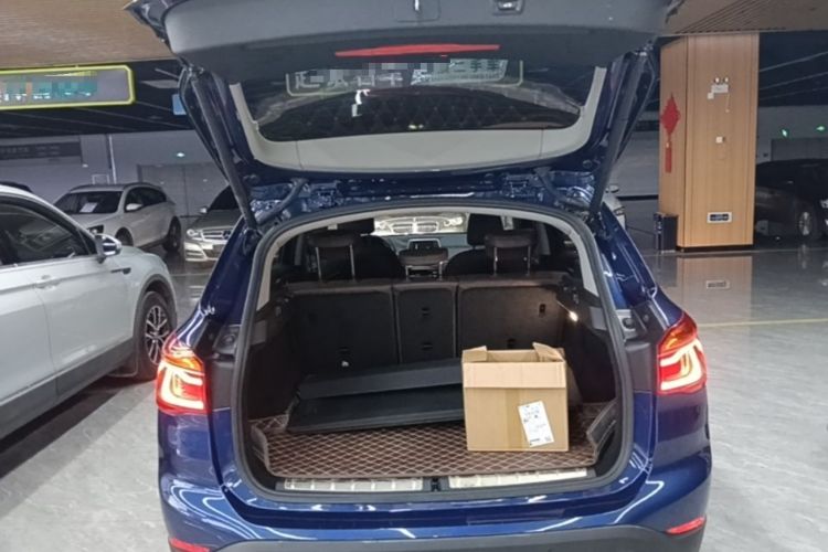 Used BMW X1 2019 sDrive18Li Premium Edition Trunk