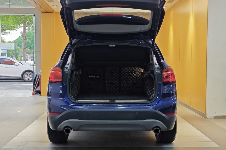 Used BMW X1 2019 sDrive20Li Leading Model Trunk