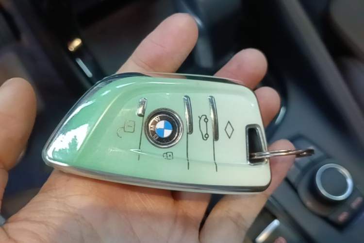 Used BMW X1 2019 sDrive18Li Premium Edition Vehicle Key