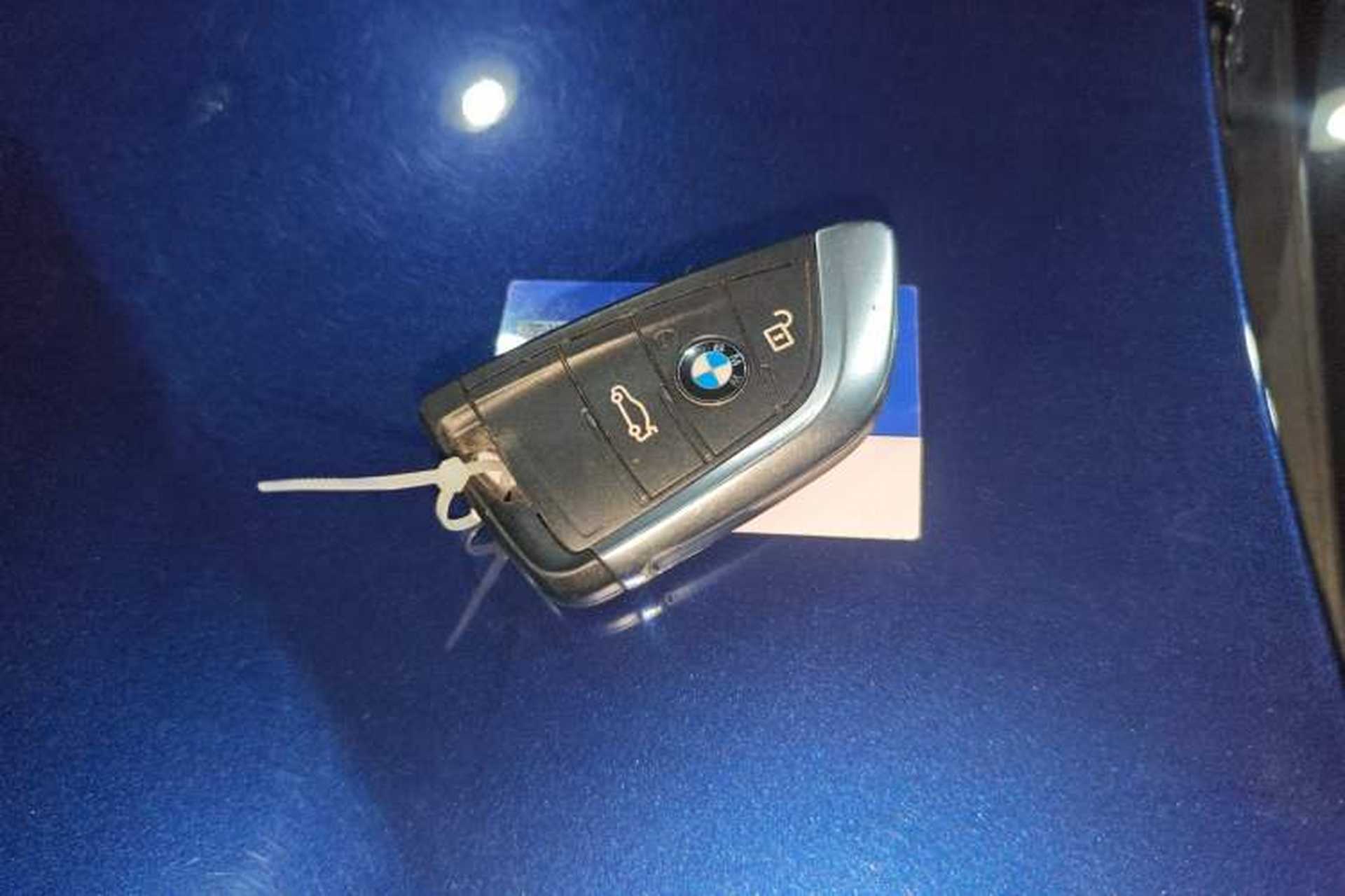 Used BMW X1 2019 sDrive20Li Leading Model Vehicle Key