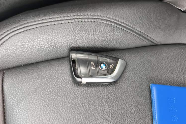 Used BMW X1 2019 sDrive20Li Leading Model Vehicle Key