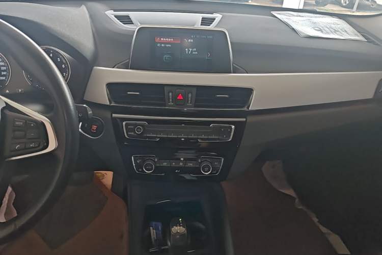 Used BMW X1 2019 sDrive20Li Leading Model Audio And AC Panel