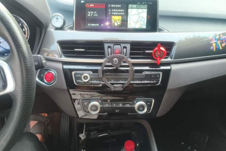 Used BMW X1 2019 xDrive20Li Luxury Model Audio And AC Panel