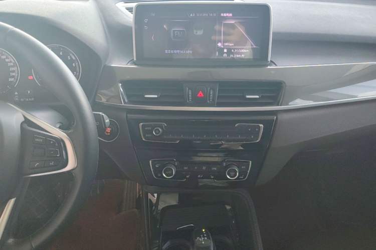 Used BMW X1 2019 sDrive18Li Premium Edition Audio And AC Panel